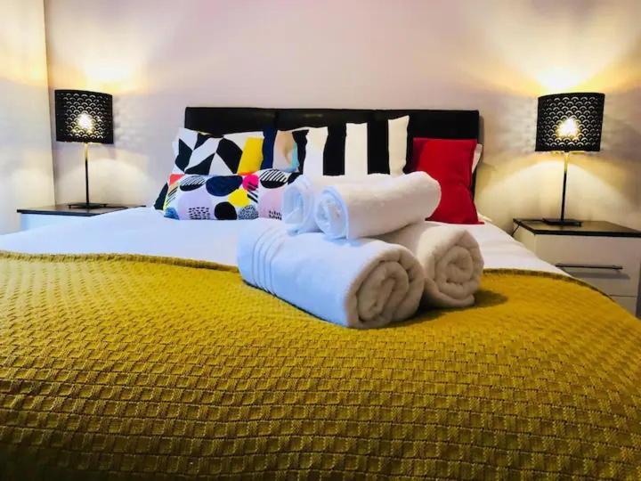 Lux - Regents Place * Leamington Spa
